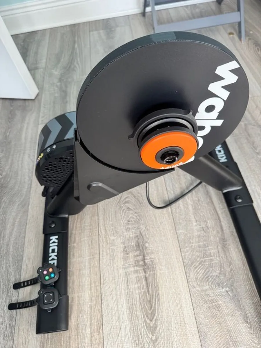 Wahoo Kickr Core 2 with zwift cog - Image 2