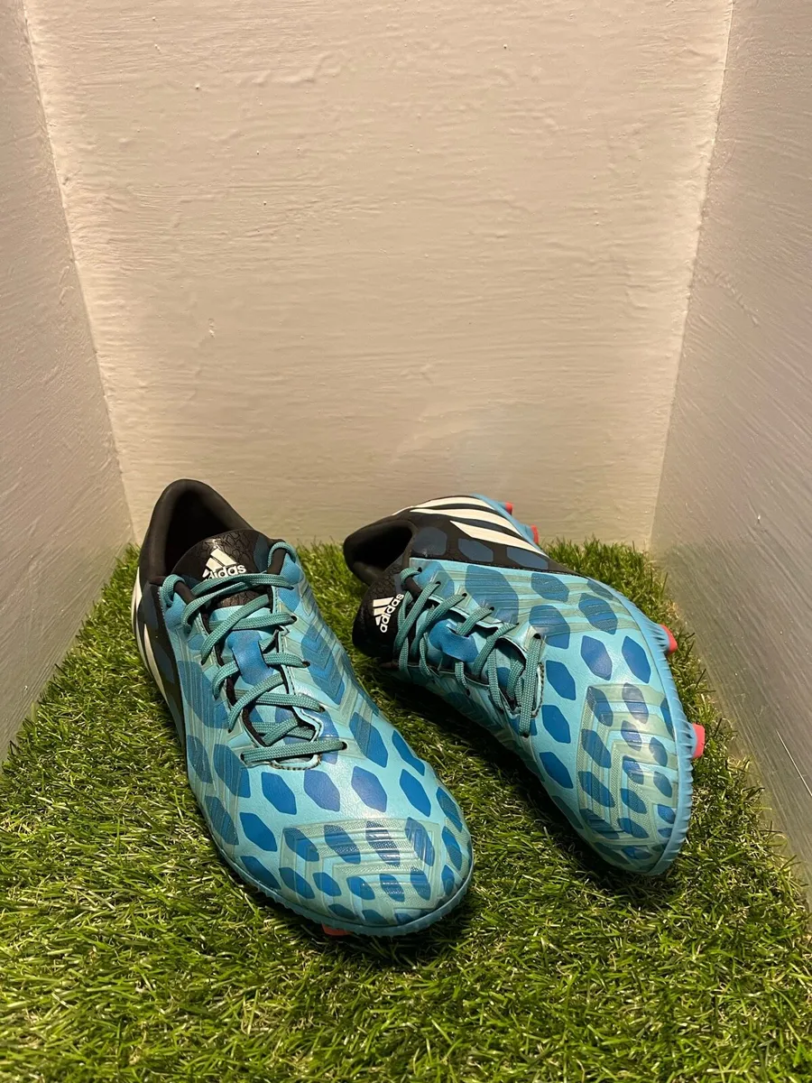Adidas Predator Instinct FG Football Boots | UK 9 - Image 1