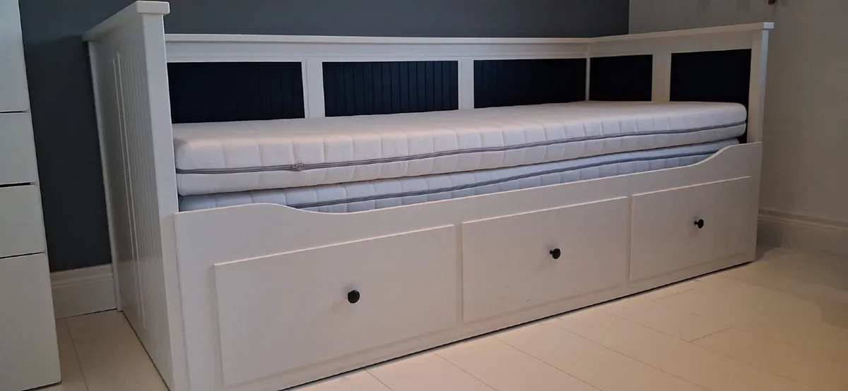 Bed, wardrobe and storage unit - Image 1
