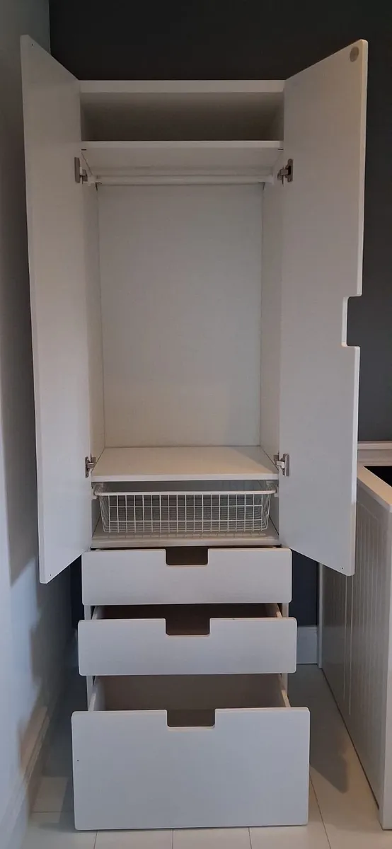 Bed, wardrobe and storage unit - Image 4