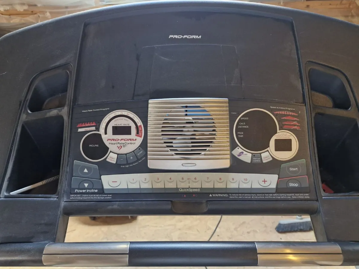 Proform 560Hr Treadmill - Image 4