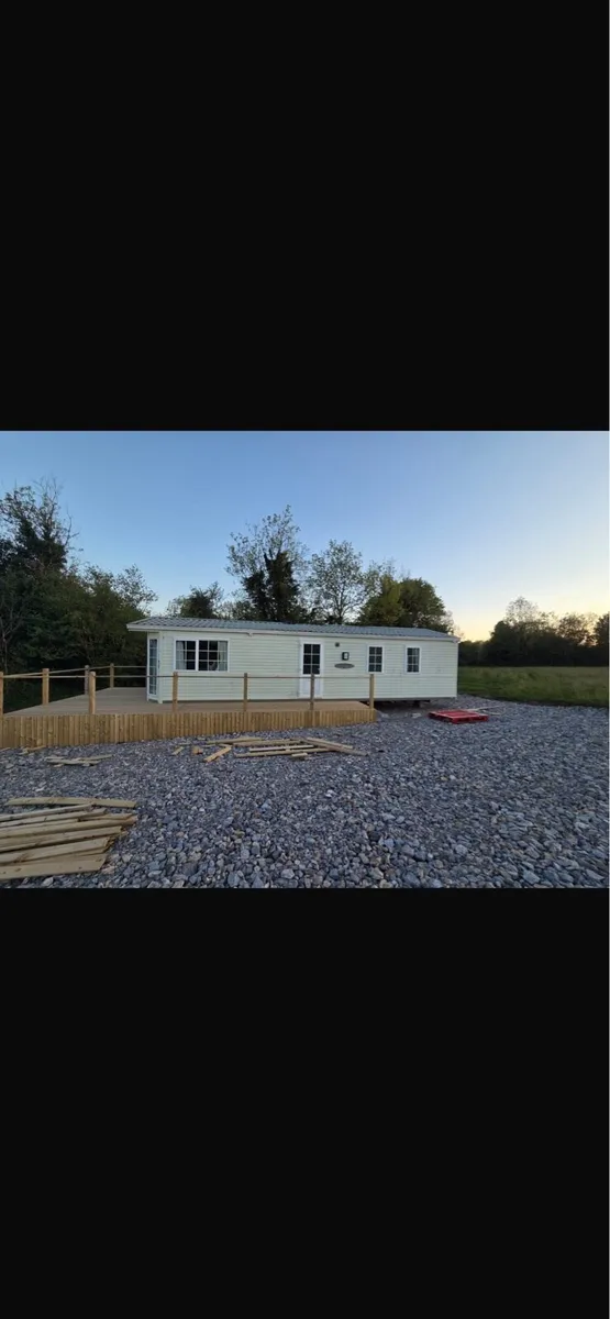 Mobile home - Image 1
