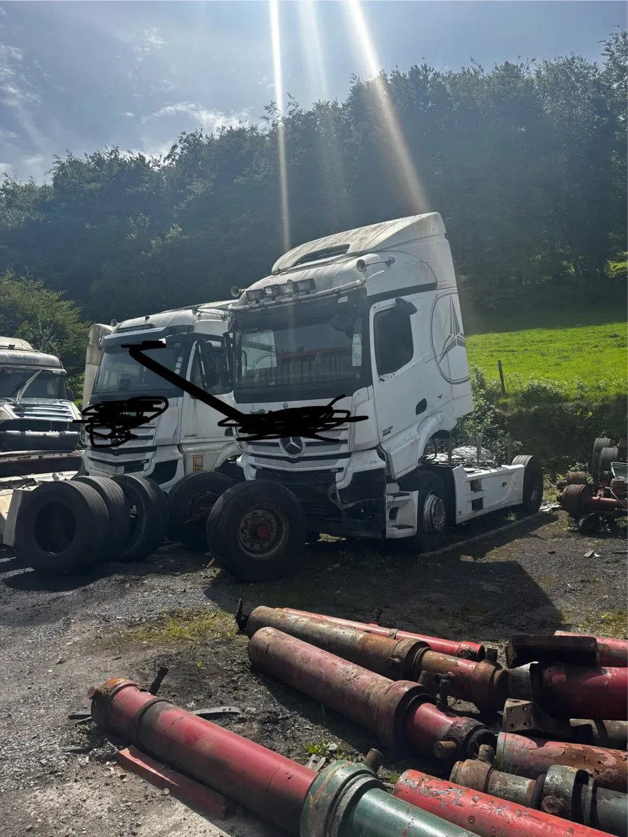 For breaking scania Volvo Mercedes - Image 3