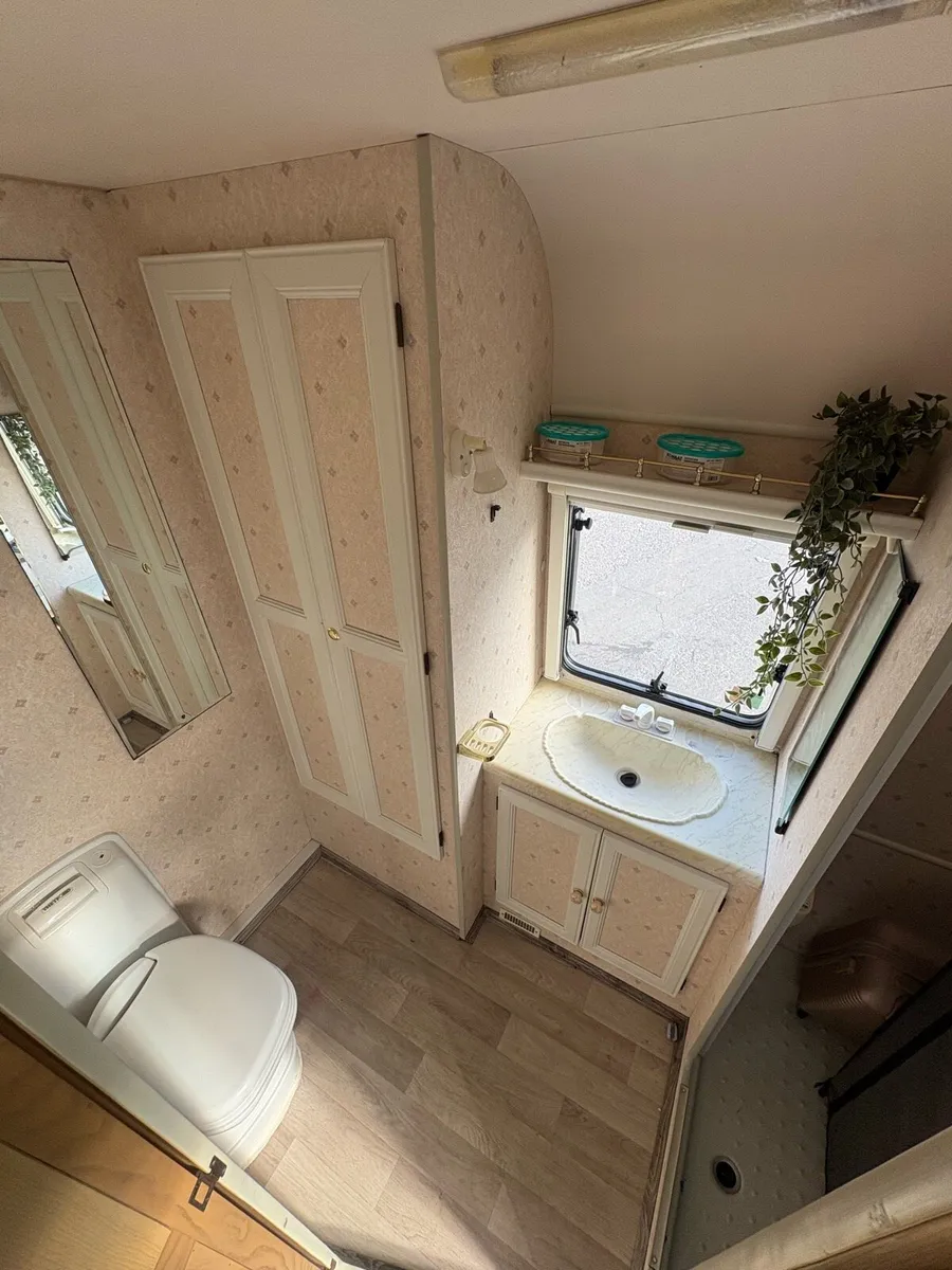 Bailey ranger caravan - Image 4