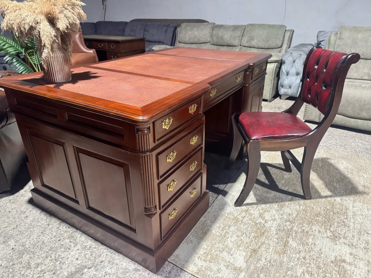 Mahogany Georgian style desk+chesterfield armchair - Image 3