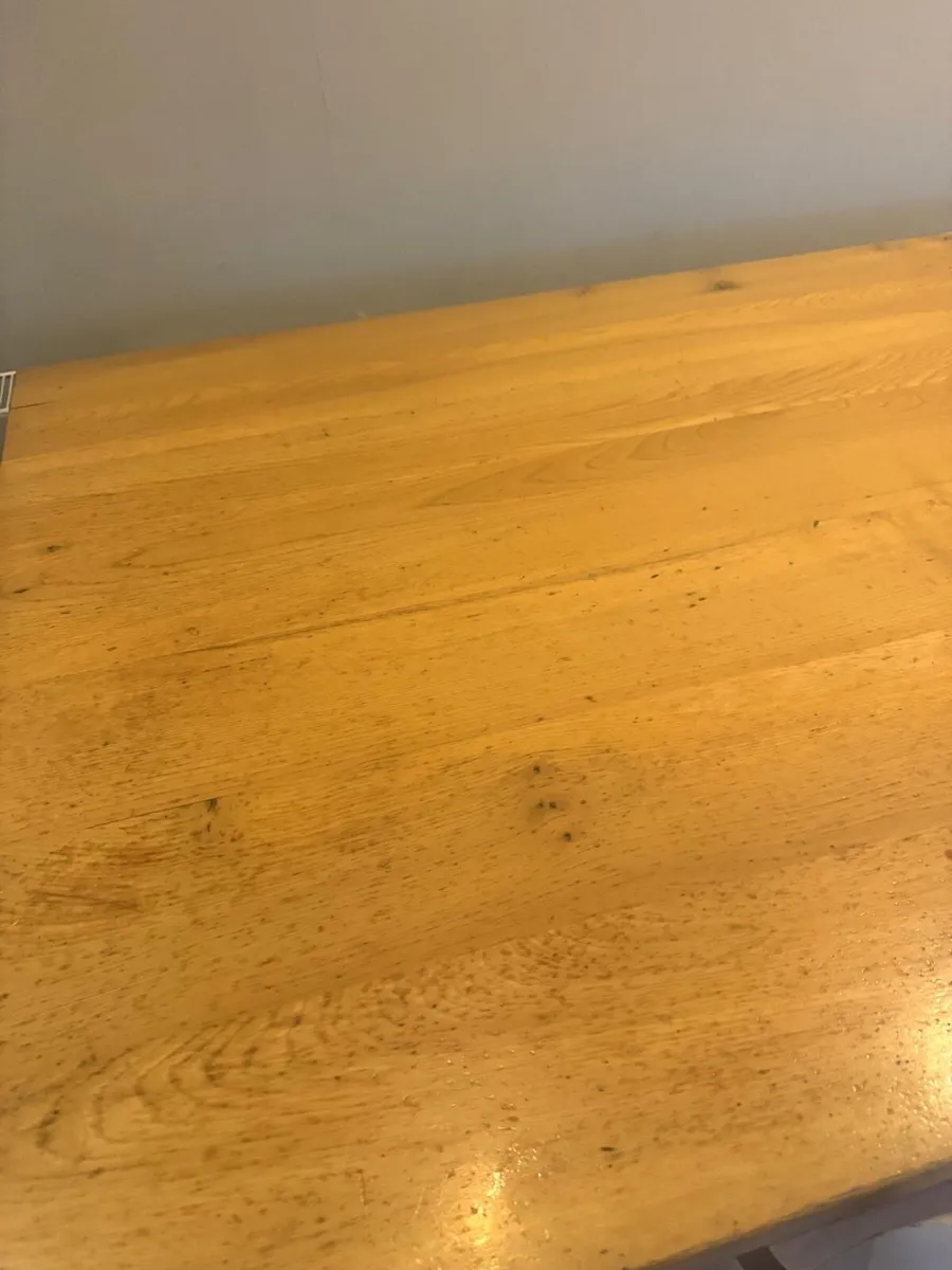Kitchen Table and Chairs - Image 1