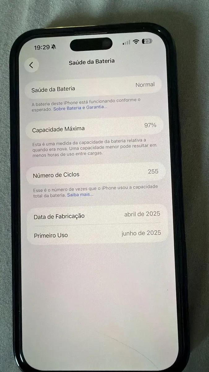 iPhone 16 Pro Max - Image 4