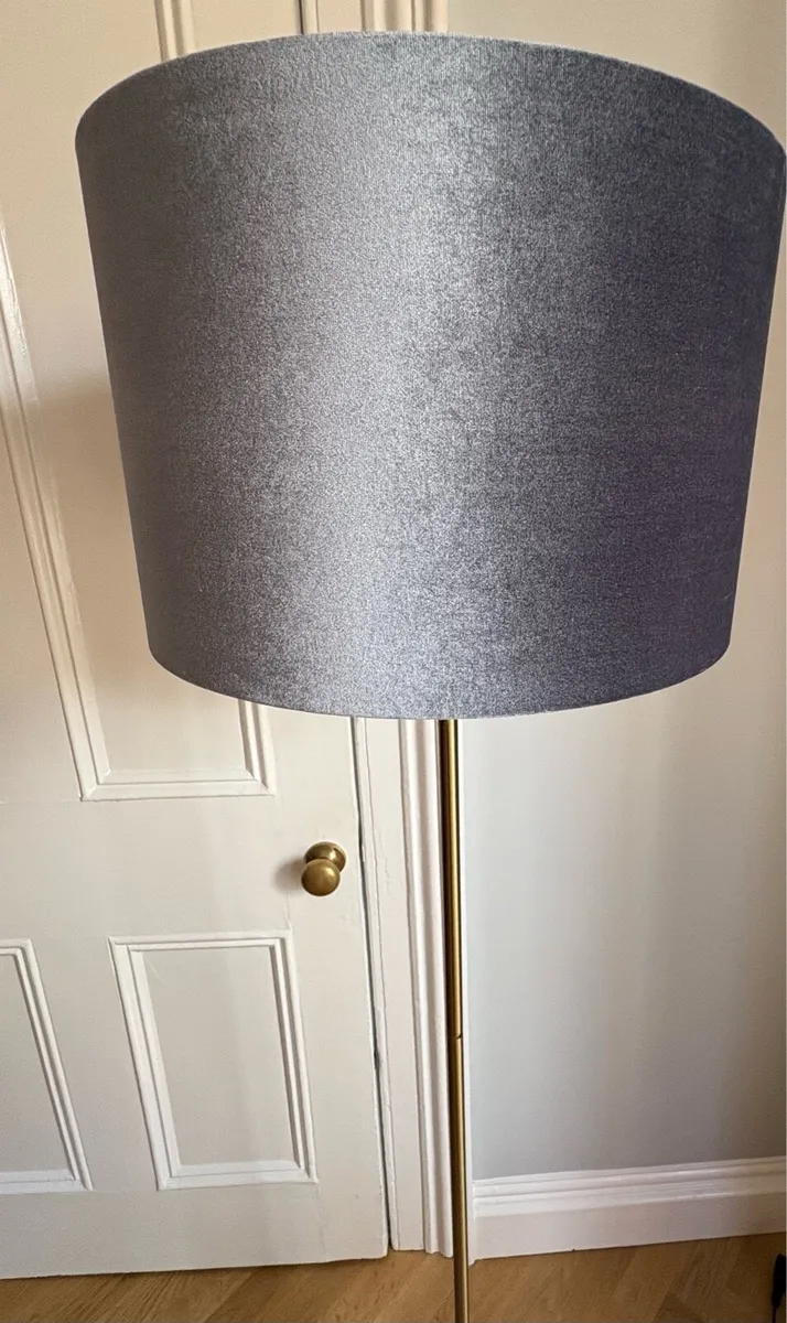 Brass floor lamp with grey velvet shade - Image 2