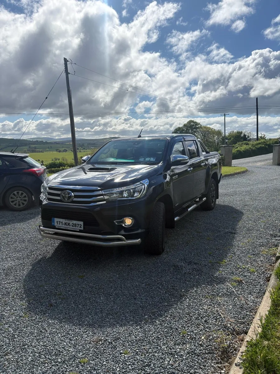 Toyota hilux - Image 1