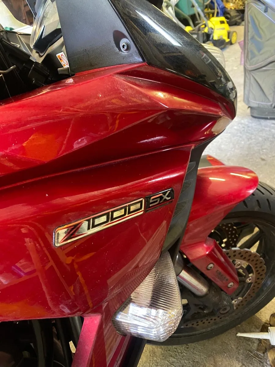 Kawasaki Z1000SX - Image 1