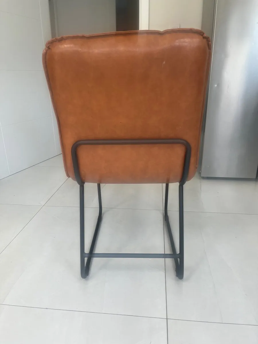 Dining chair - Image 1