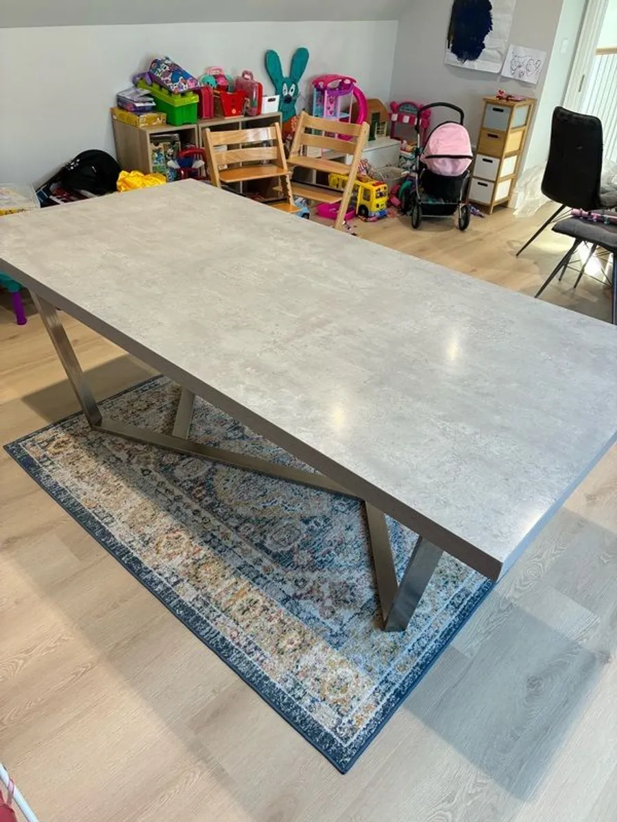 Dining Table - Image 3