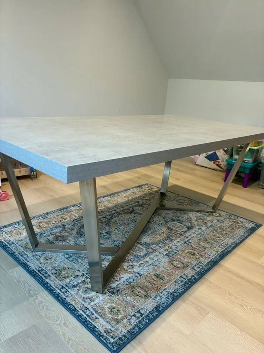 Dining Table - Image 4
