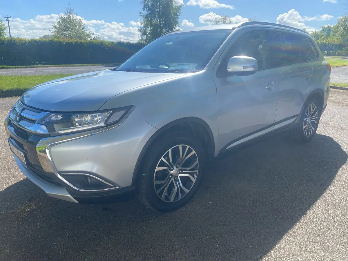 Mitsubishi Outlander 2.3 4x4 2 seat - Image 3