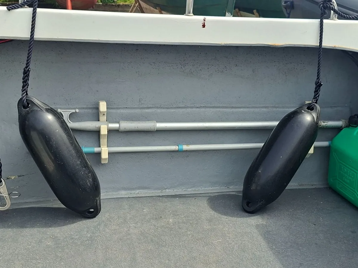 Shetland Angler 536 60hp and  5hp - Image 3
