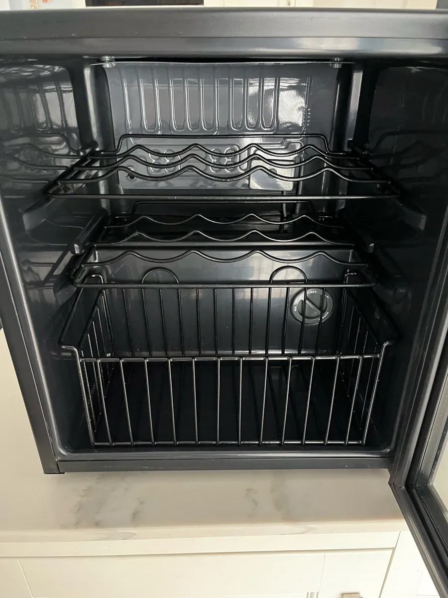 Wine Cooler - Image 3
