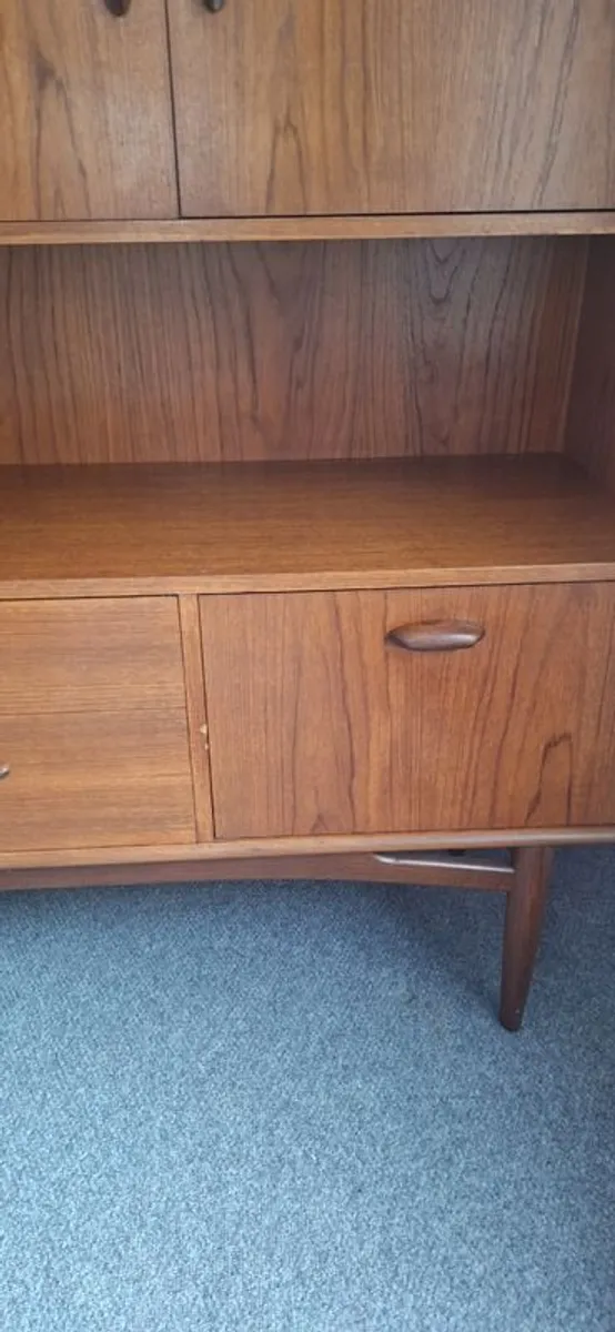 G plan highboard - Image 1
