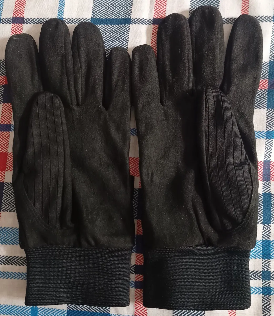 Footjoy Golf Pair of Gloves - Image 2