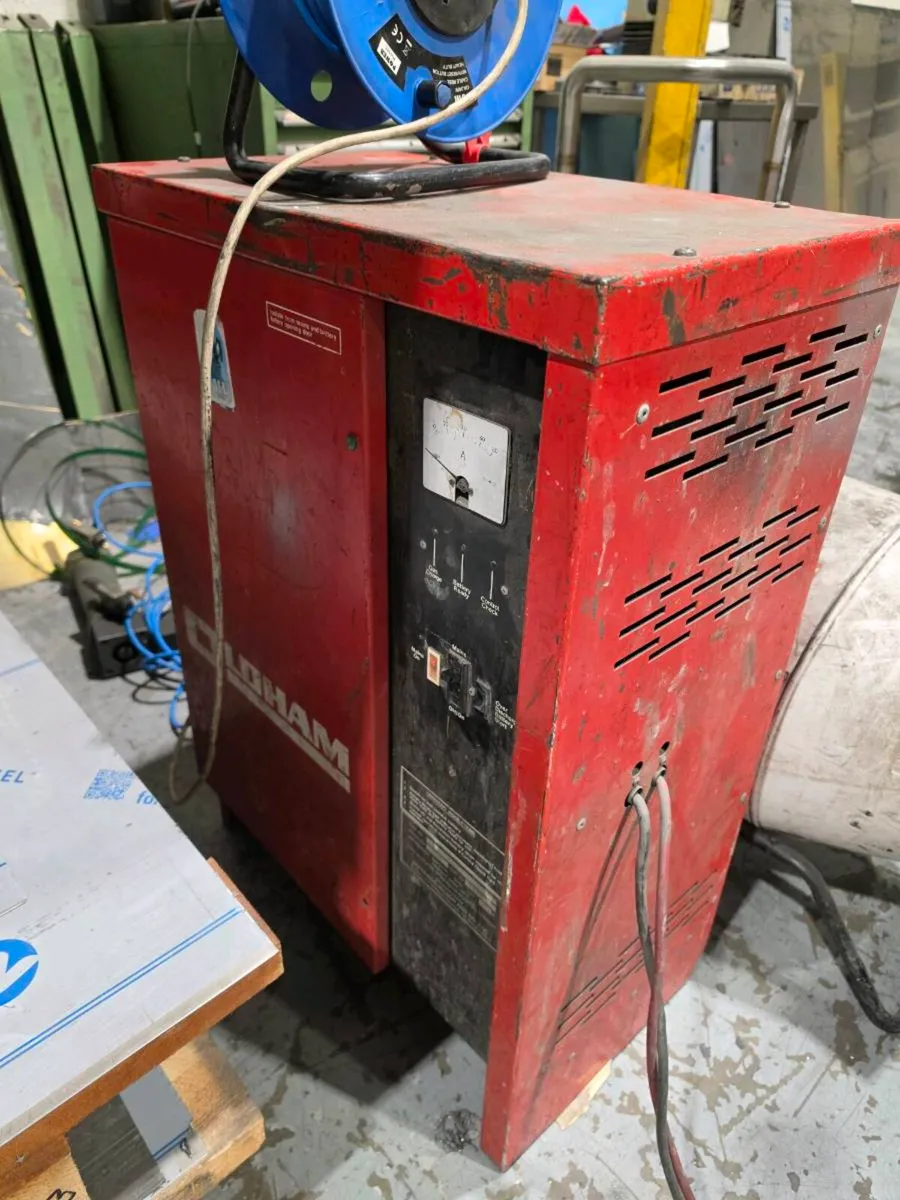 Factory contents - Image 4