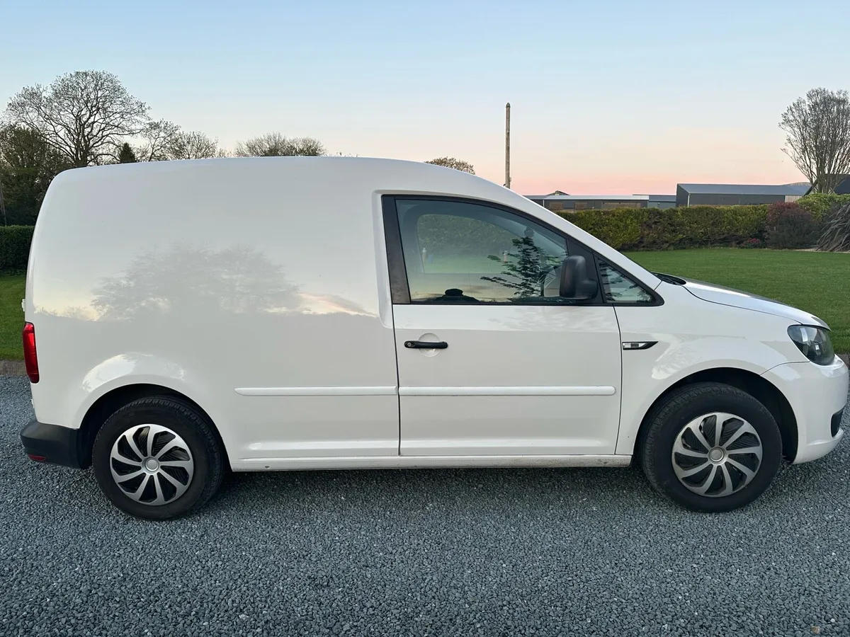 VW CADDY 2.0 TDI 2017 - Image 2