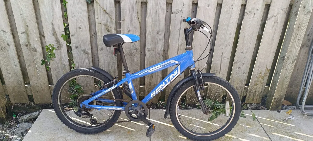 20 inch Kids bike - Image 1