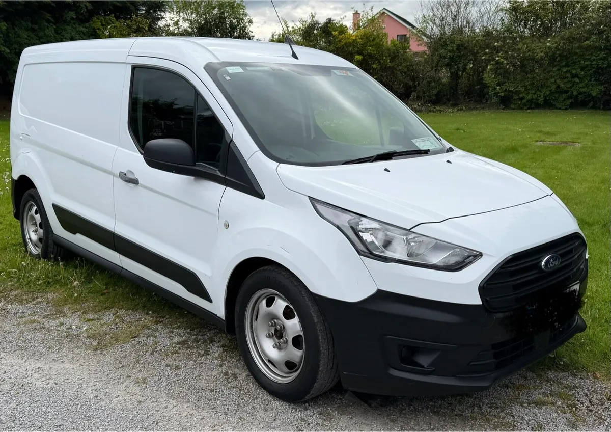 Only 44kms 2023 Ford transit Connect - Image 1
