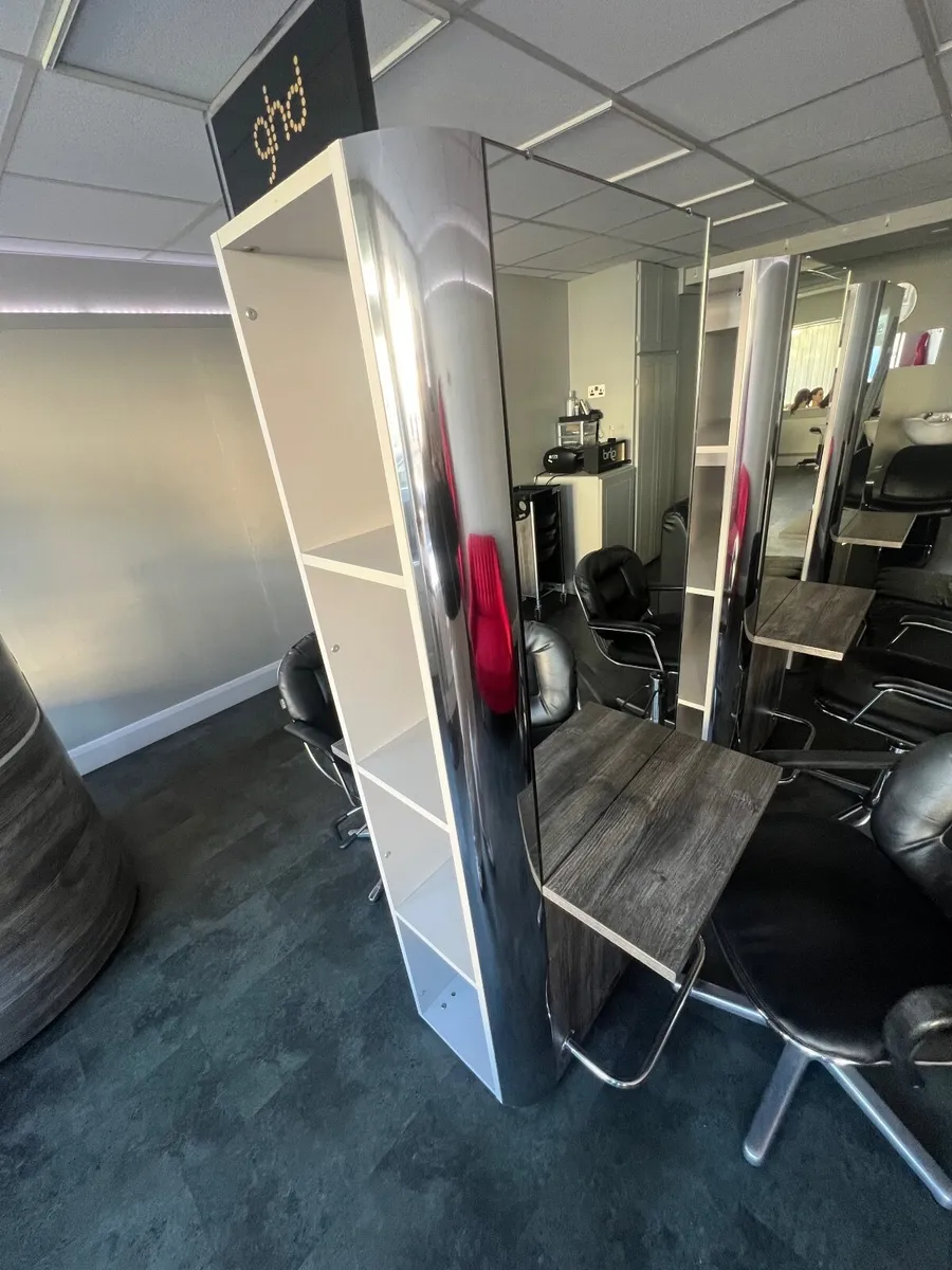 Salon furniture - Image 4