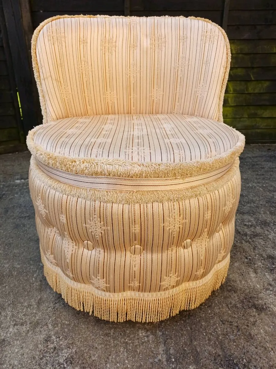 1970s Sherborne Tub Chair - Image 3