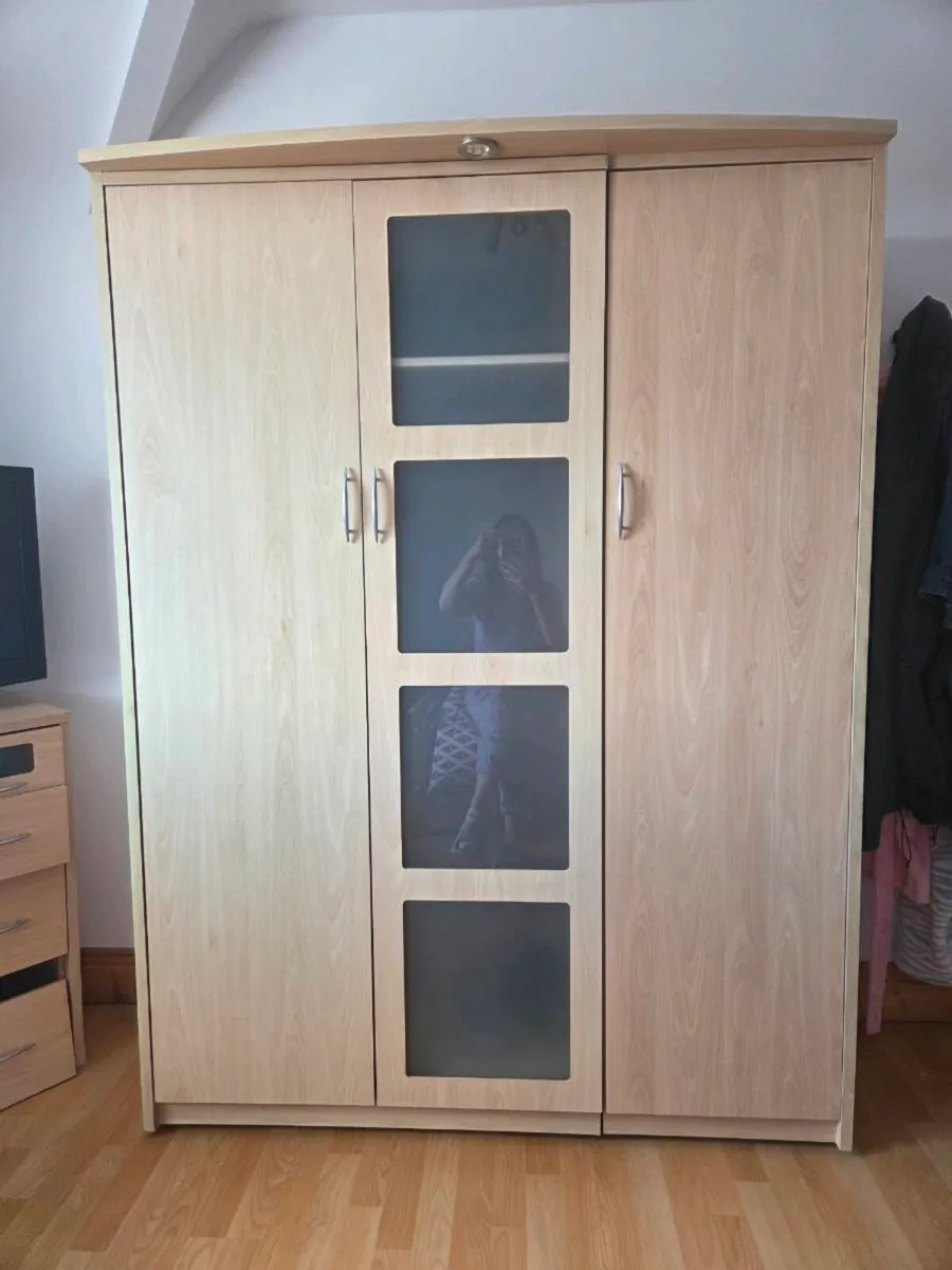 Wardrobe - Image 1