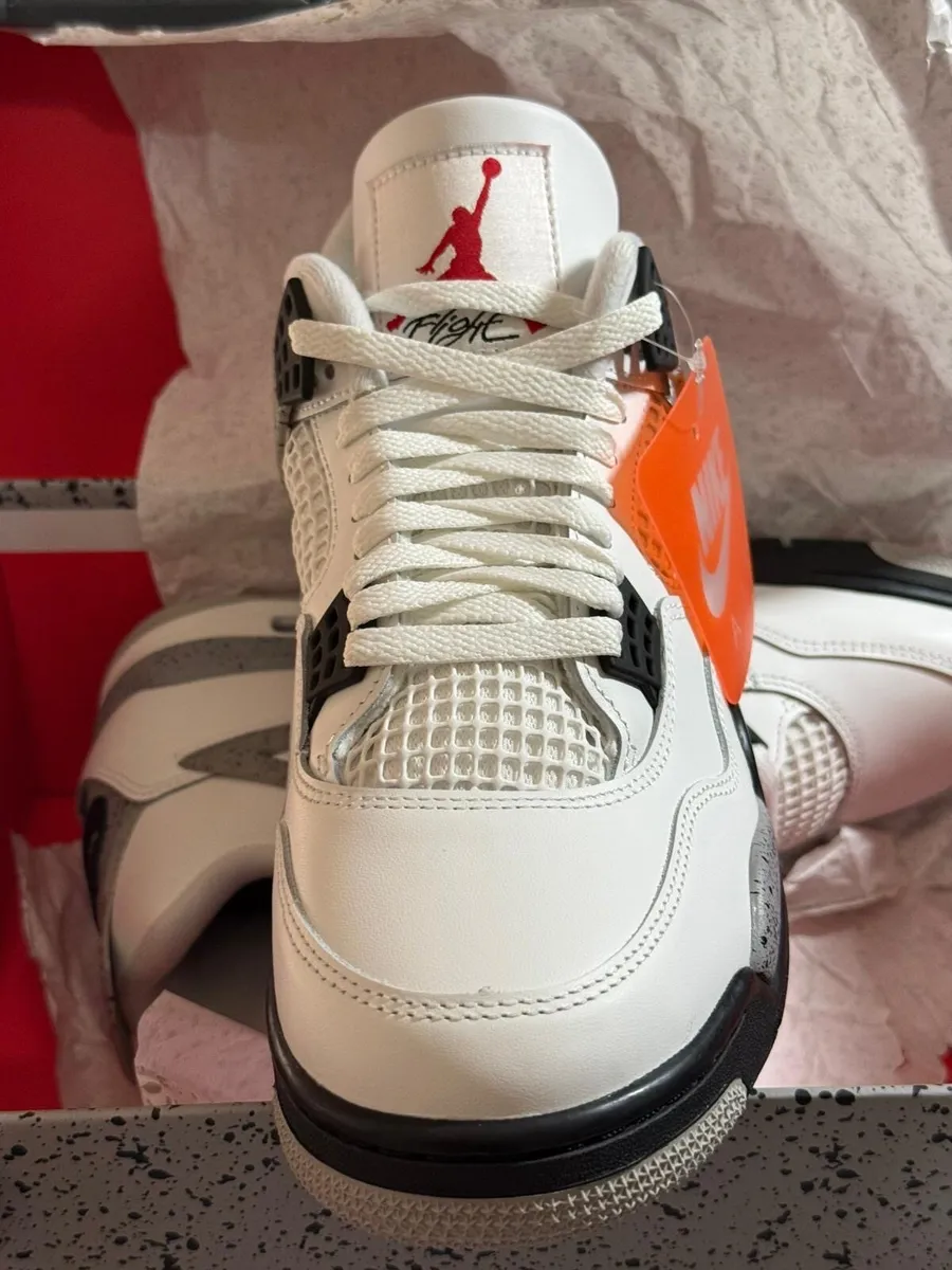 Air Jordan retro 4 white cement - Image 2