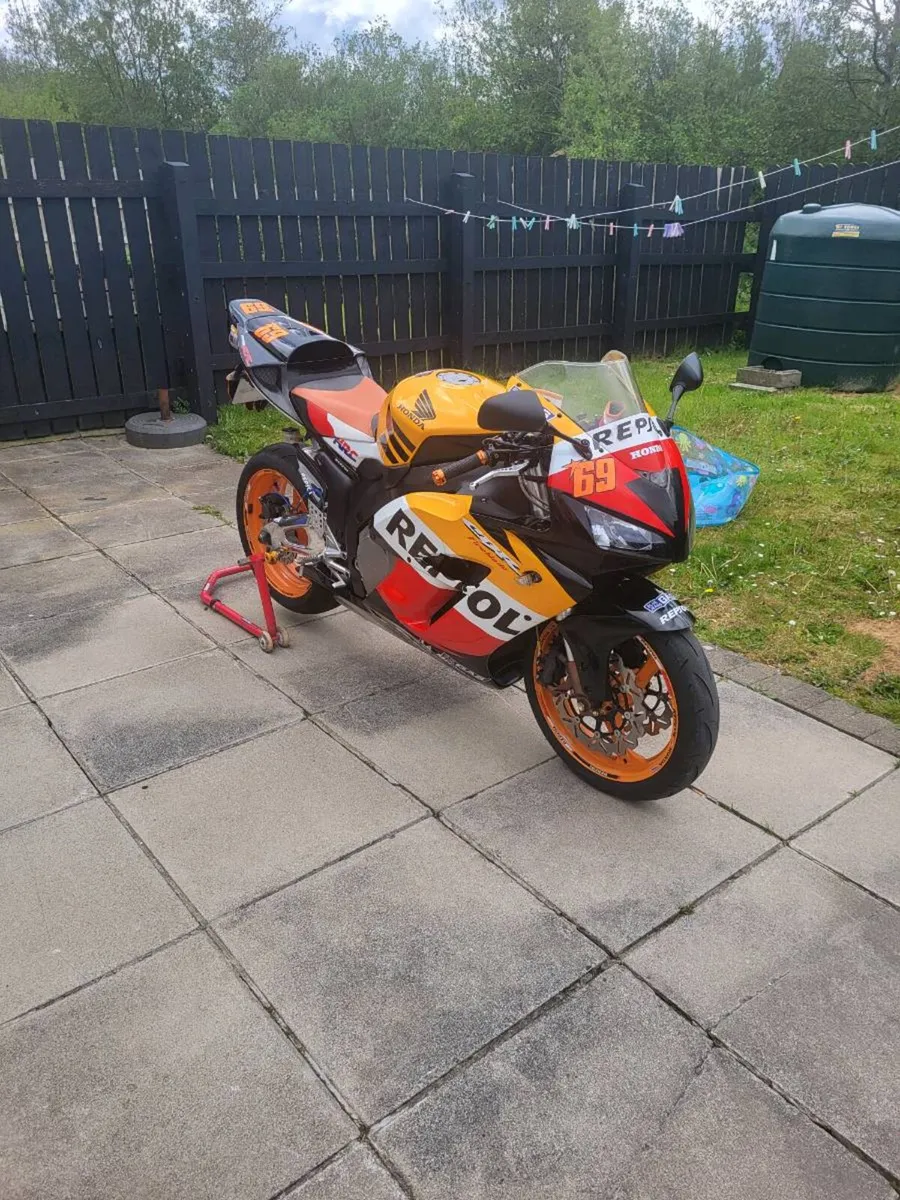 Motorbike - Image 1