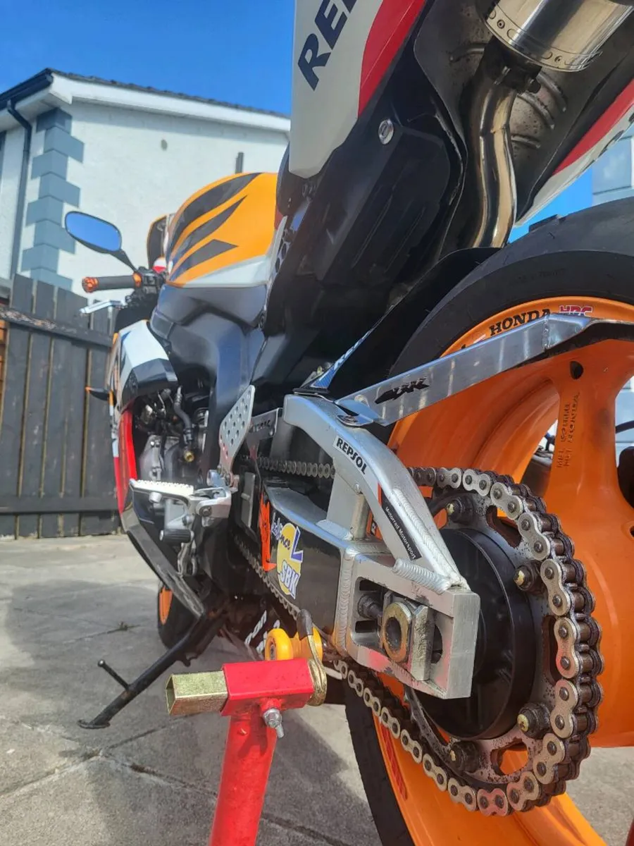 Motorbike - Image 3