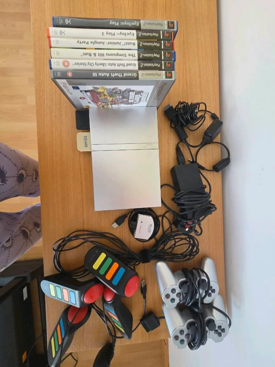 PS 2 Bundle - Image 1