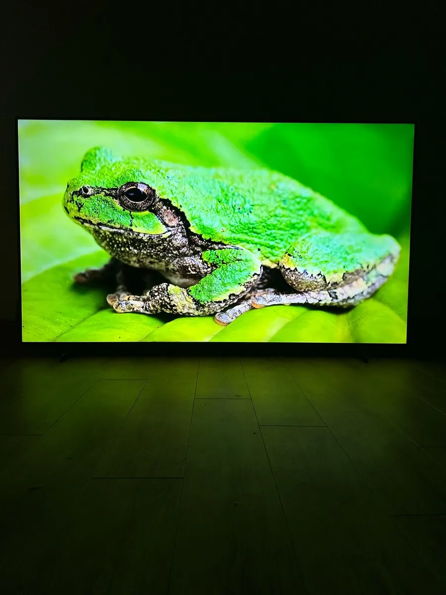 Samsung 85 inch tv - Image 1