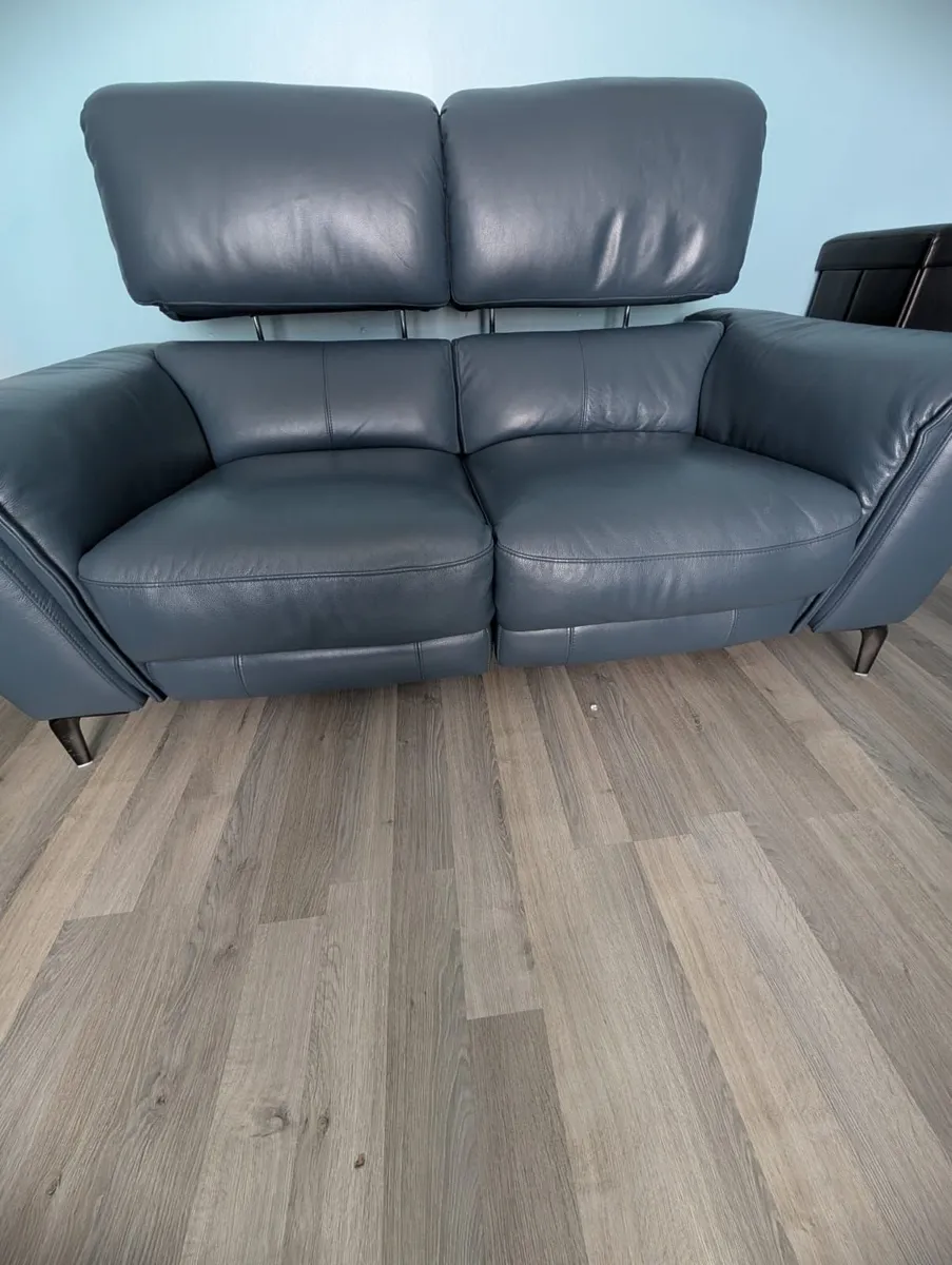 Real leather electric big 2 seater reclining Sofa - Image 2