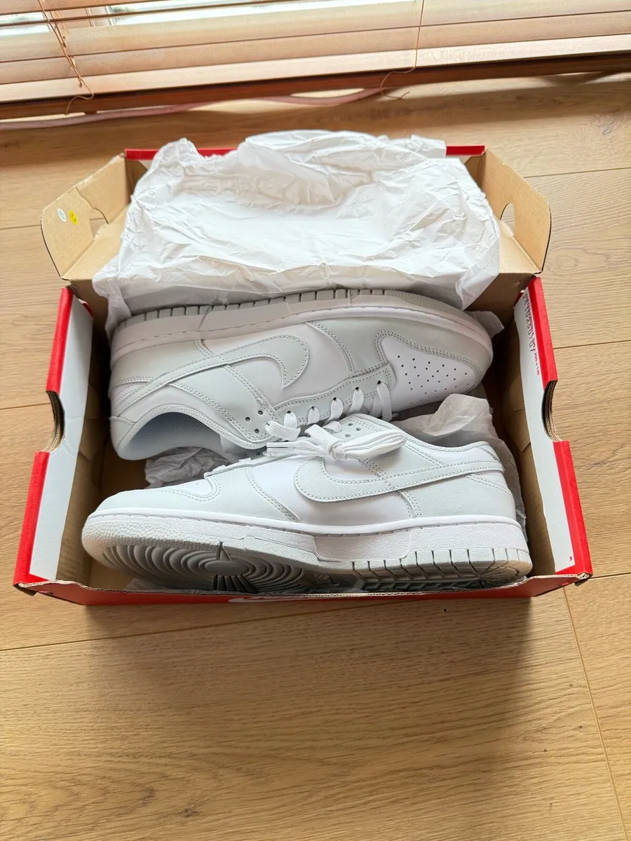 Nike Dunk Low uk7/uk8 - Image 3