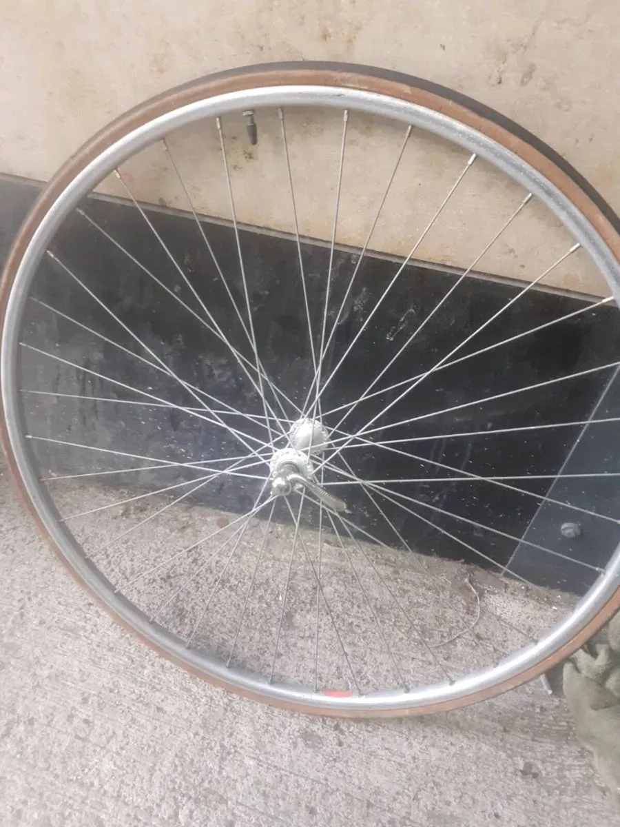 Wheels for classic racers - Image 2