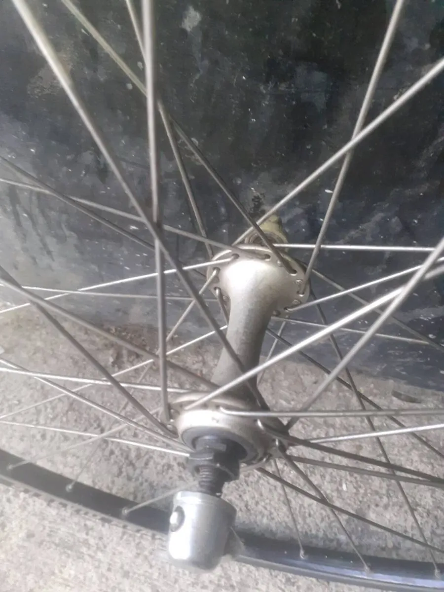 Wheels for classic racers - Image 3