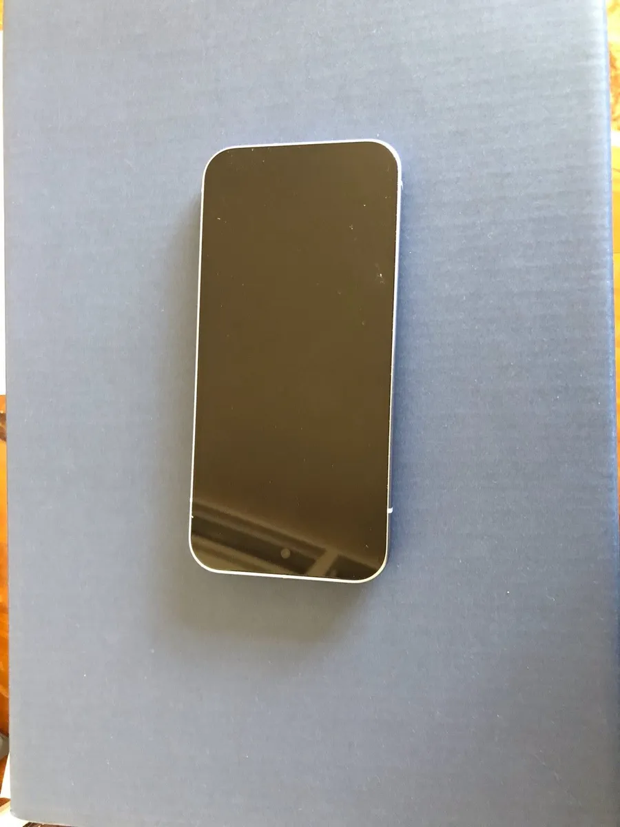 Google pixel 10 light blue 128GB - Image 1