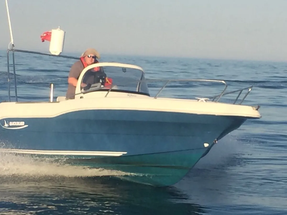 Boat. Quicksilver 230wa Suzuki 150 - Image 1