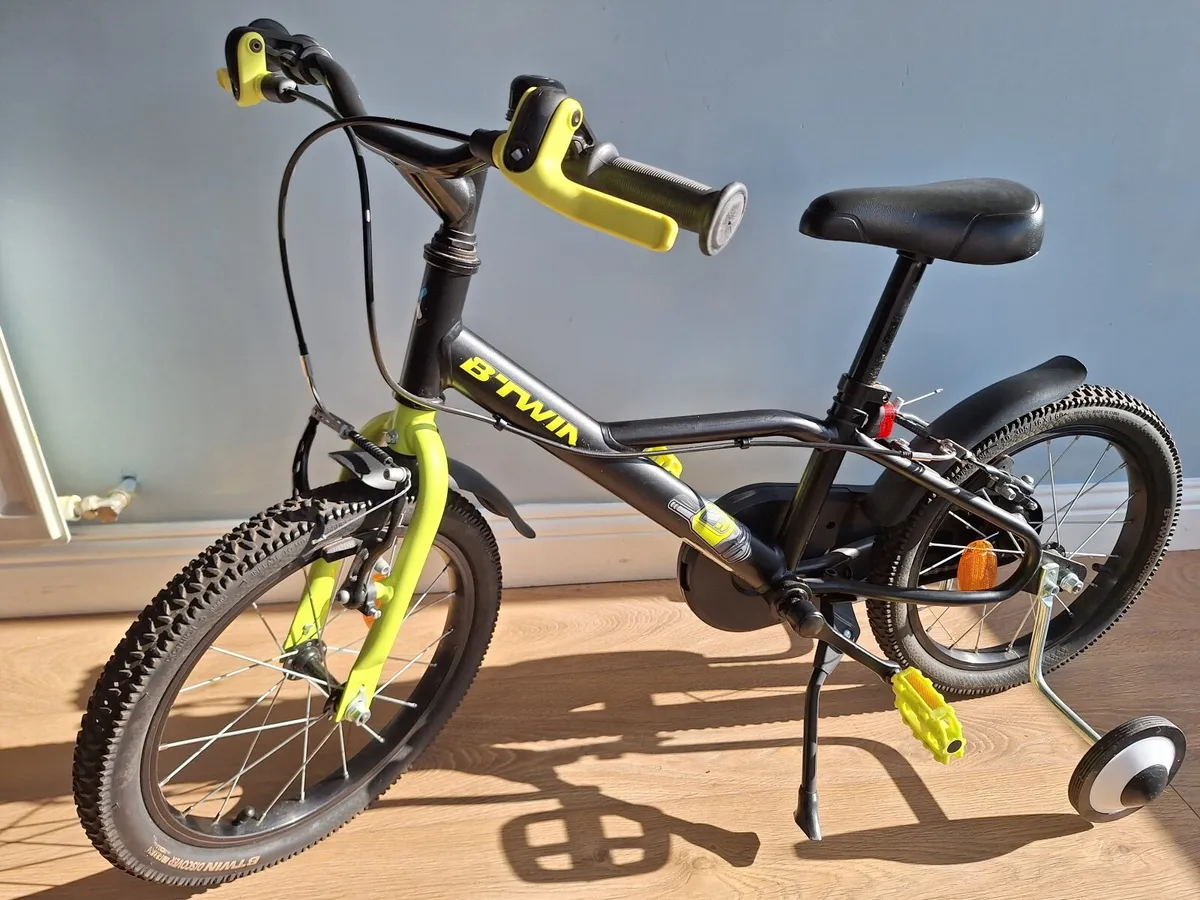 Child's first bike - Image 4
