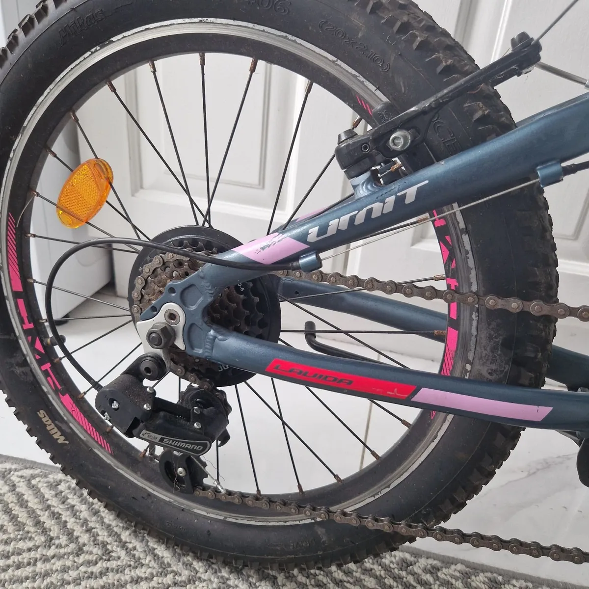 moubtain bike - Image 3