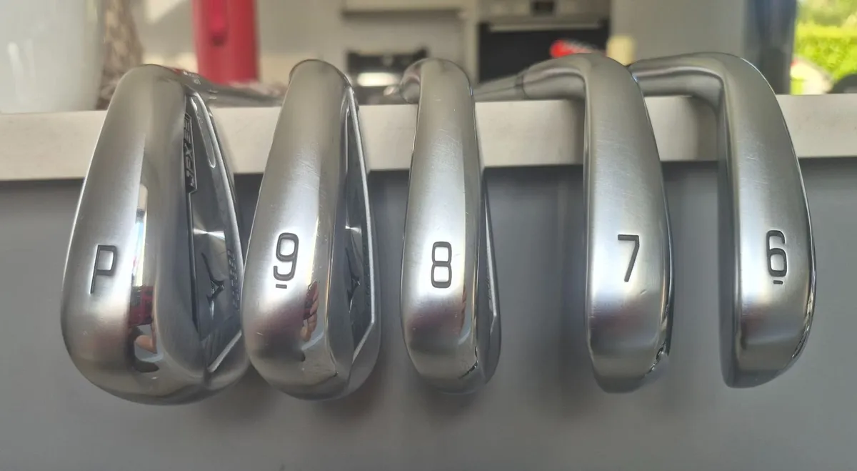 Mizuno JPX921 forged 6 - PW - Image 2