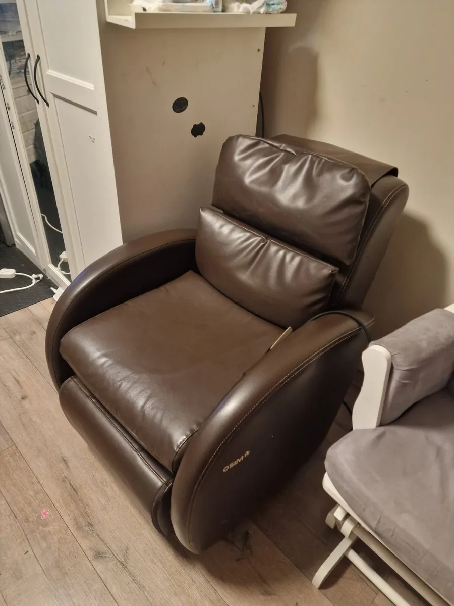 Massage chair - Image 2