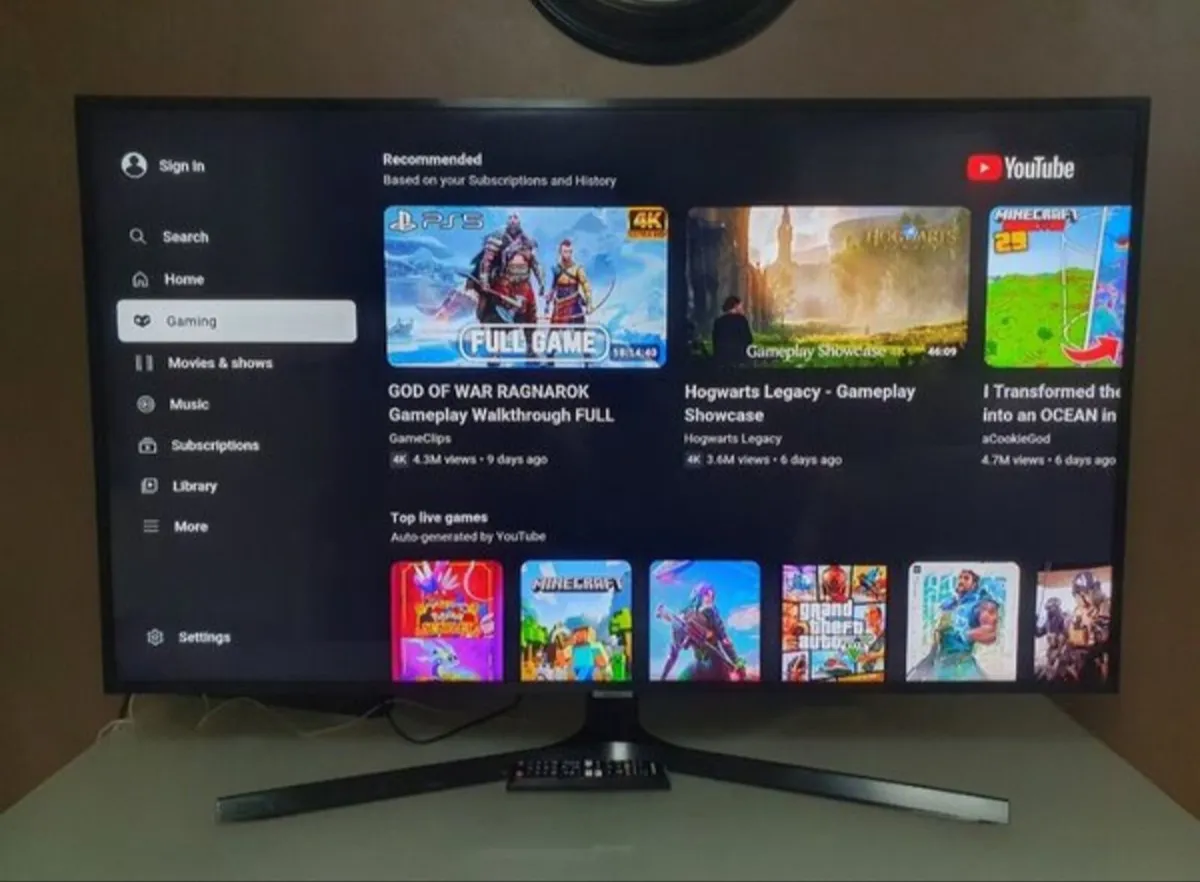 50" Samsung 4K Certified Ultra HD HDR Smart LED TV - Image 2