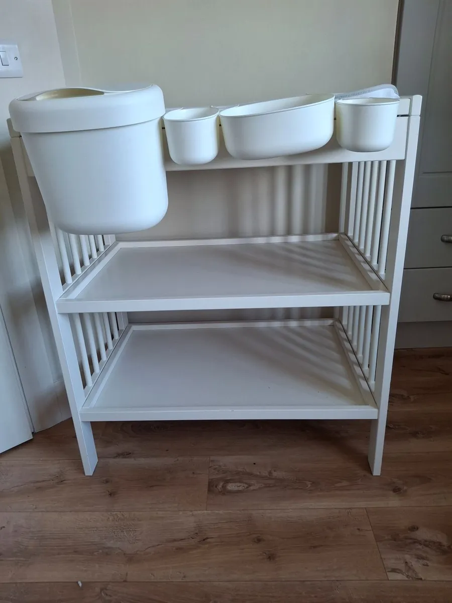 Changing Table - Image 3