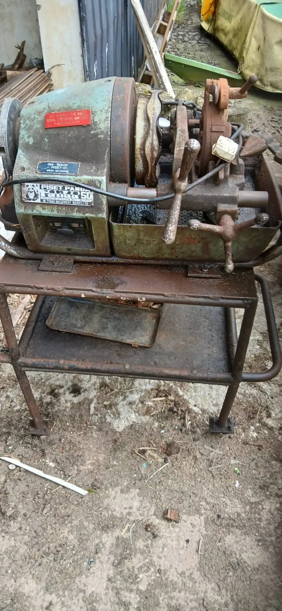 Piset Panda Pipe Threader - Image 1