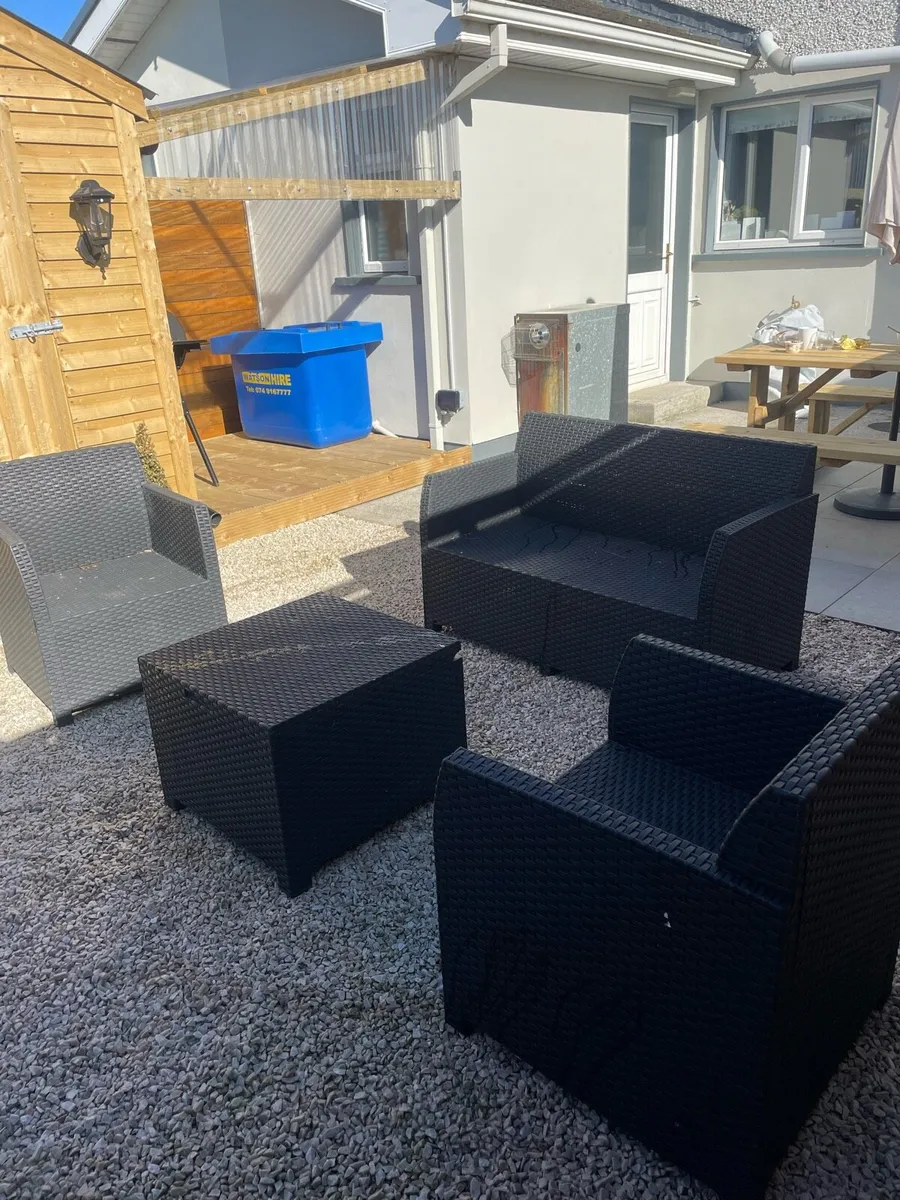 Garden furniture - Image 2