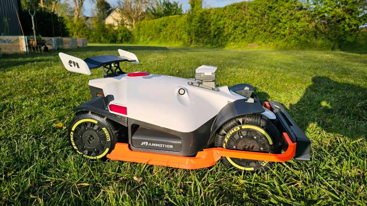 Mammotion Luba kit- Garden mower - Image 2