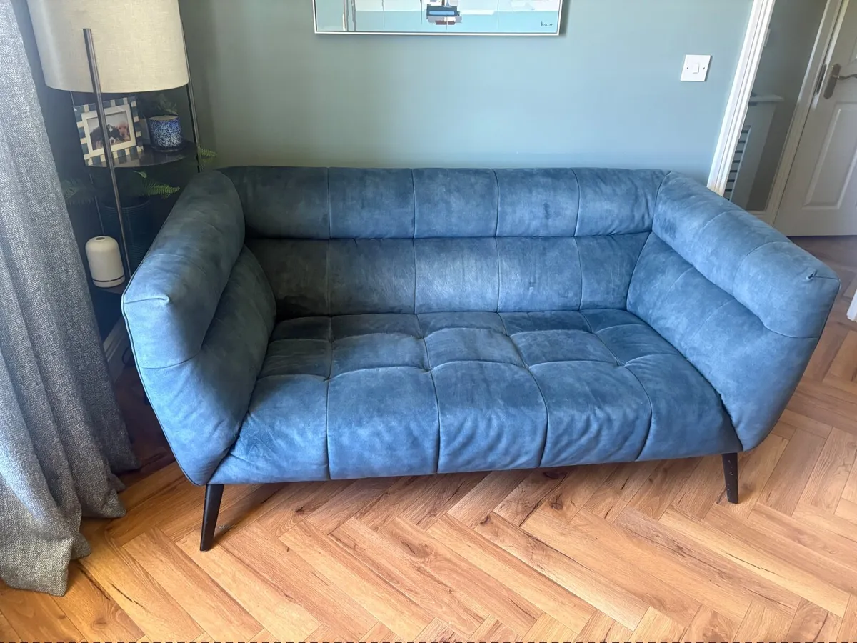 Sofa - Image 4
